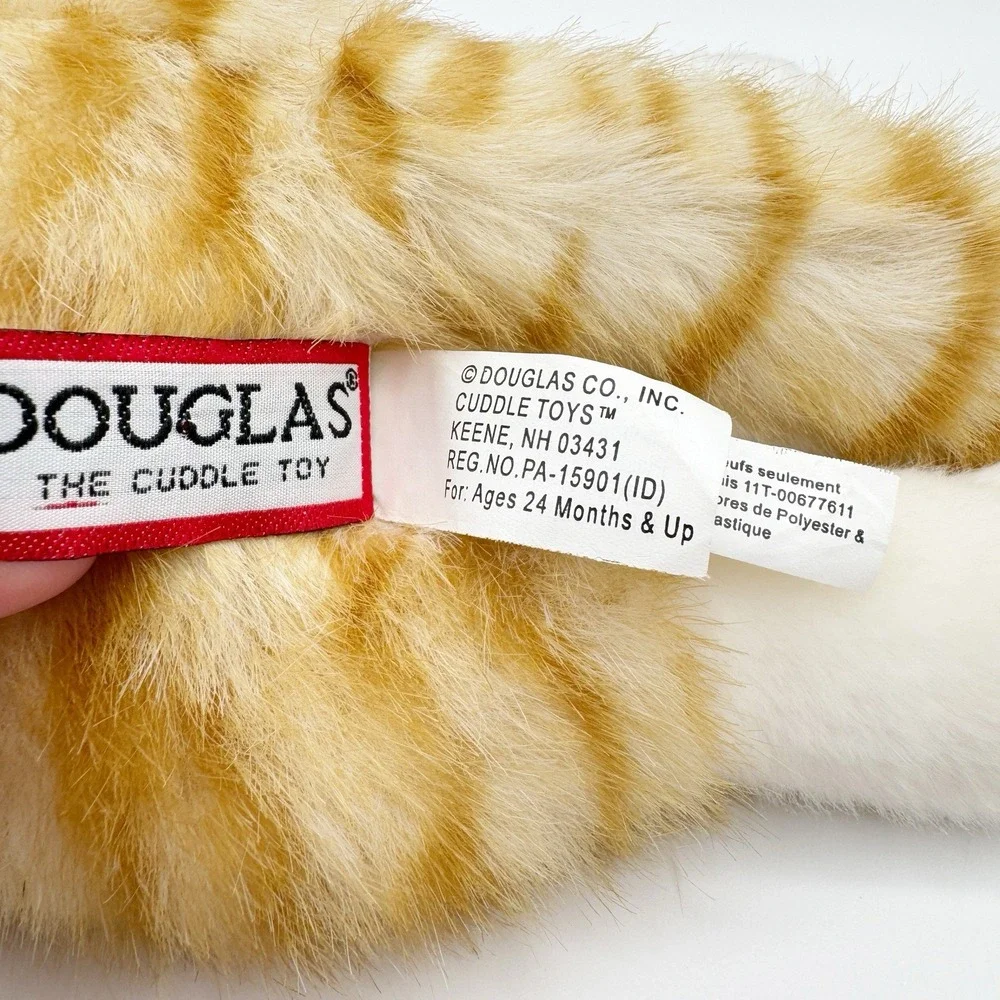 Douglas cuddle toy